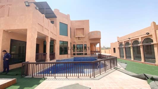 5 Bedroom Villa for Rent in Al Sarouj, Al Ain - Luxurious Duplex Villa With Private Swimming Pool