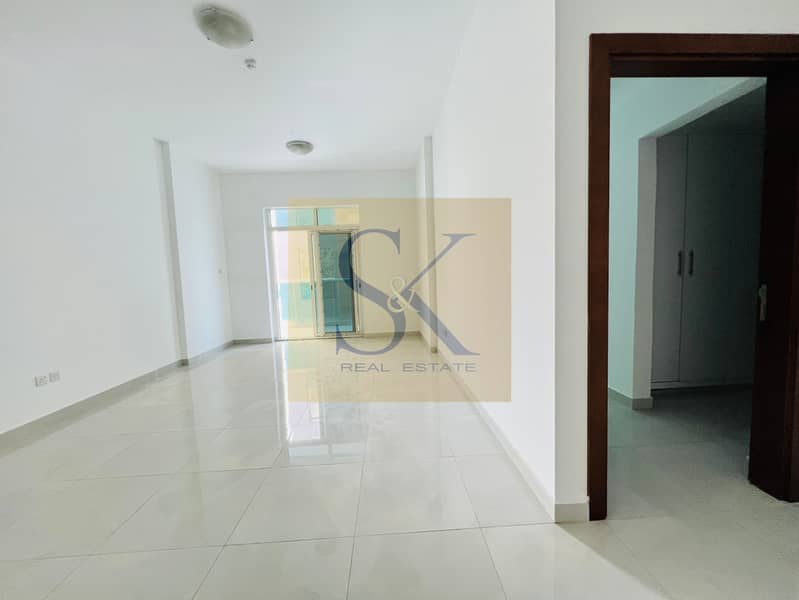 شقة في قرية جميرا الدائرية 1 غرفة 54999 درهم - 7874456 شقة في قرية جميرا الدائرية 1 غرفة 54999 درهم - 7874456