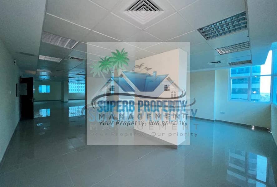 Huge Fitted Office | Service with a Lifestyle Huge Fitted Office | Service with a Lifestyle