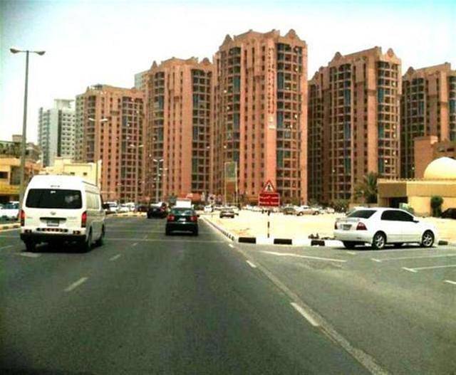 AVAILABLE !! 2BHK FOR SALE IN AL NAUMIYA TOWER . 