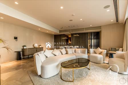 فلیٹ 3 غرف نوم للايجار في نخلة جميرا، دبي - Living Room
