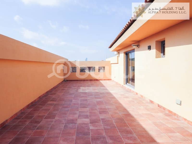 39 Direct From the Owner -NO COMMISION! Spacious Six Bedrooms Villa  - Exclusive deals for government staff !