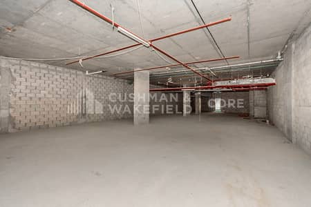 Shop for Rent in Deira, Dubai - Retail Space | DED License | Shell and Core