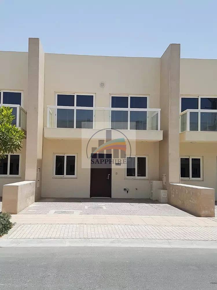فیلا في قرية ورسان،المدينة العالمية 3 غرف 1550000 درهم - 7878619 فیلا في قرية ورسان،المدينة العالمية 3 غرف 1550000 درهم - 7878619