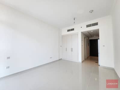 Studio for Rent in DAMAC Hills, Dubai - Brand New Studio l Ready To Move l Meddle Floor