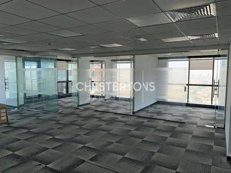 Large Fitted Office, Partitioned, 3 Parkings Large Fitted Office, Partitioned, 3 Parkings