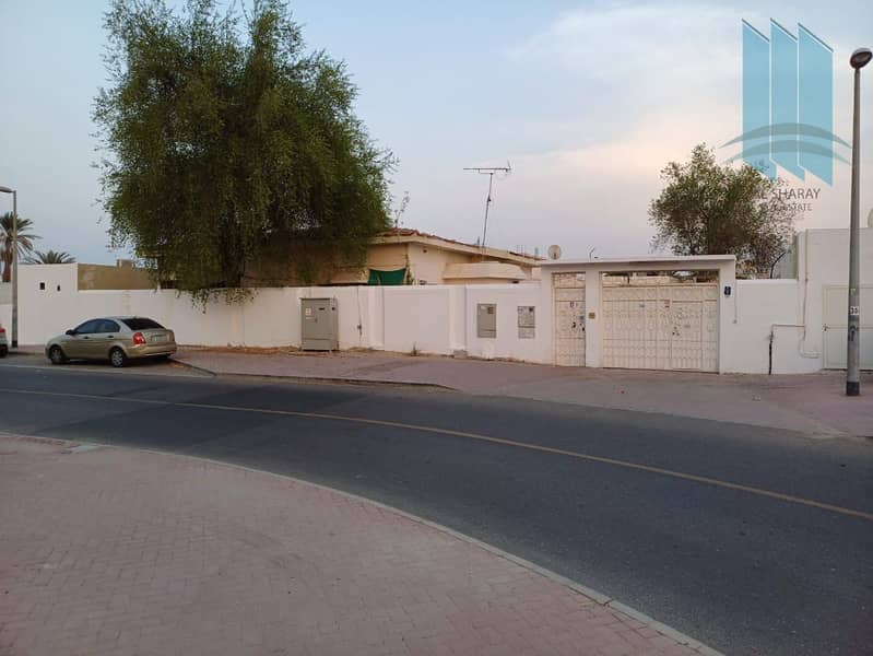 Villa With 2 DEWA Meters in Hor Al Anz East Villa With 2 DEWA Meters in Hor Al Anz East
