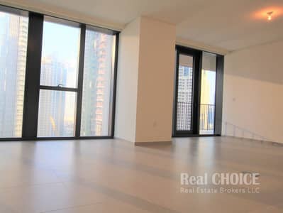 2 Bedroom Flat for Sale in Downtown Dubai, Dubai - Luxurious 2BR |  Middle Floor| Spacious Balcony