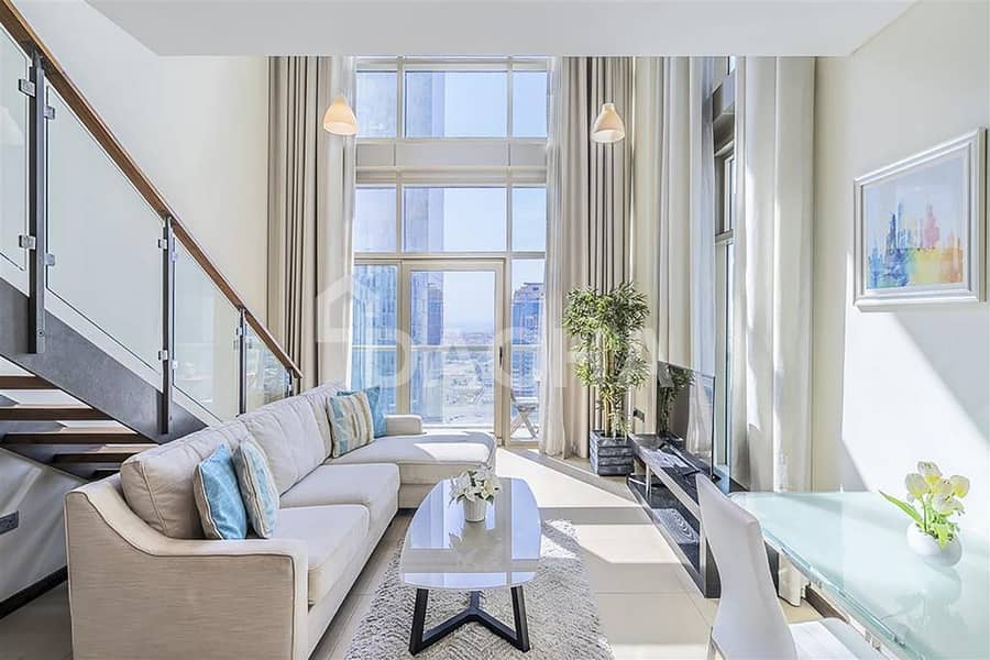 Duplex / Furnished / Vacant / Best Deal! Duplex / Furnished / Vacant / Best Deal!