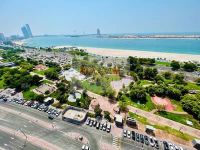 3 Bedroom Flat for Rent in Corniche Area, Abu Dhabi - Exquisite 3-Bedroom Seaview Haven: Luxury Living Redefined with Balcony and Premium Amenities in Corniche for AED 157,500 Only. !