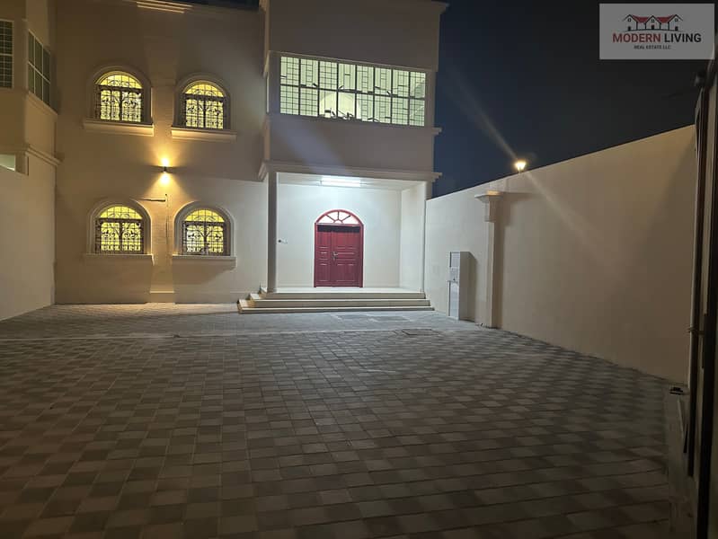 فیلا في بني ياس شرق،بني ياس 4 غرف 120000 درهم - 7882932 فیلا في بني ياس شرق،بني ياس 4 غرف 120000 درهم - 7882932