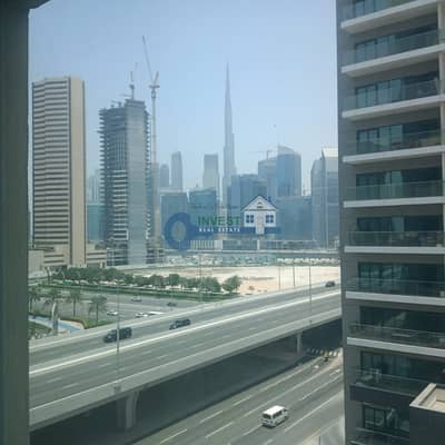 Office for Rent in Business Bay, Dubai - Fully fitted office for rent in very low price
