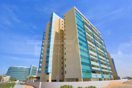 Vacant!Up to 4 Cheques! Nice Flat in Raha. Vacant!Up to 4 Cheques! Nice Flat in Raha.