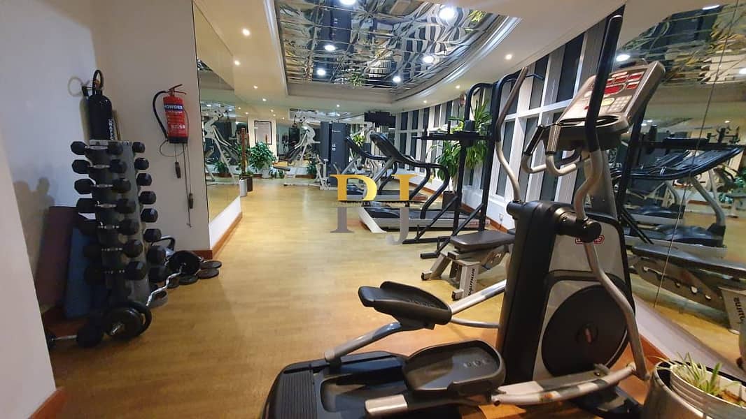 1BHK WIth Gym Family Building Prime Location 1BHK WIth Gym Family Building Prime Location
