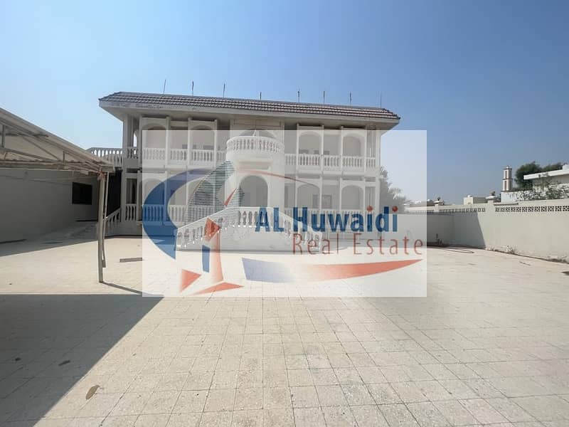 For sale a villa in Al Rawdha3