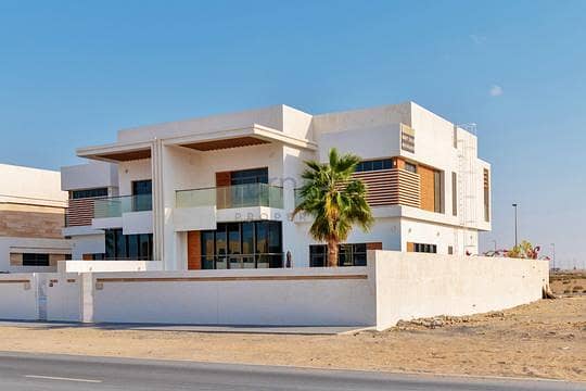 Modern 4 BR Maids Villa With Private pool