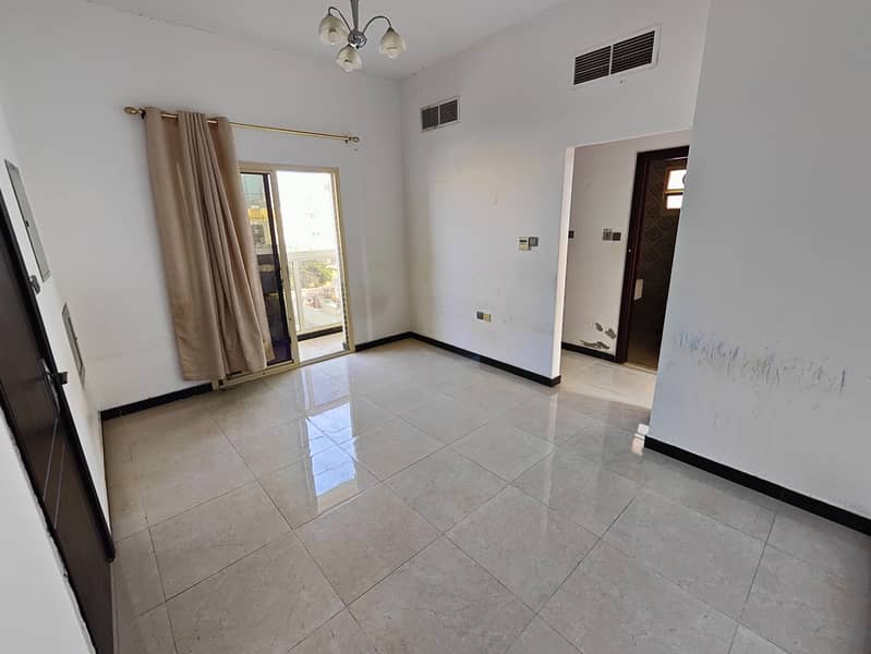 1 BHK | Balcony | New Building | Prime Location | Central AC 1 BHK | Balcony | New Building | Prime Location | Central AC