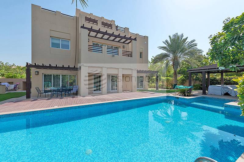 Beautifully Upgraded 5+M with Large Pool