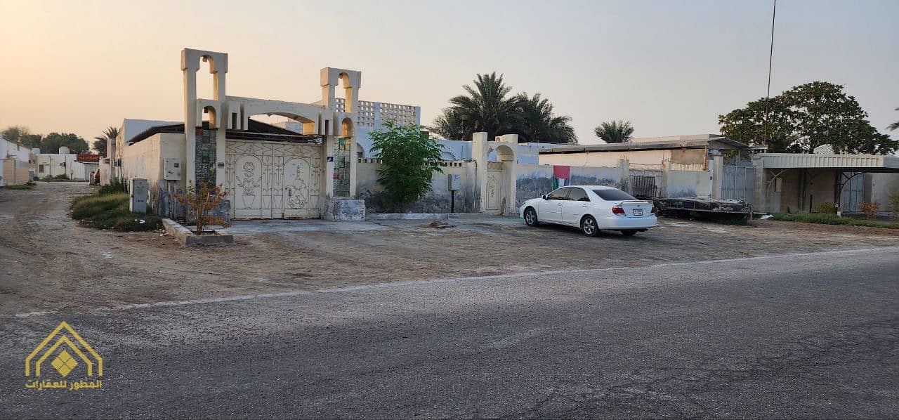 For sale, a house with an area of 6,500 square feet / Umm Al Quwain - Al Hamra, near the sea For sale, a house with an area of 6,500 square feet / Umm Al Quwain - Al Hamra, near the sea