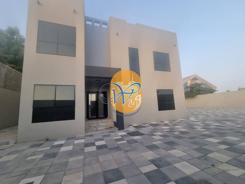 位于海特,海特南 4 卧室的别墅 85000 AED - 7891365 位于海特,海特南 4 卧室的别墅 85000 AED - 7891365