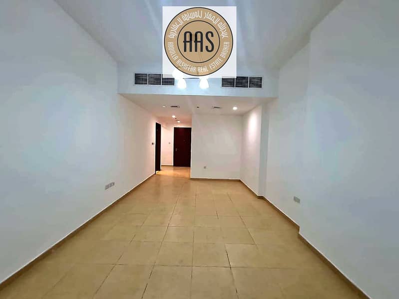 位于阿尔纳赫达（迪拜）街区，阿尔纳达1区 2 卧室的公寓 62000 AED - 7892376