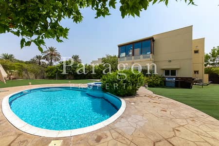 4 Bedroom Villa for Sale in The Meadows, Dubai - Private location | BIG PLOT | Private pool