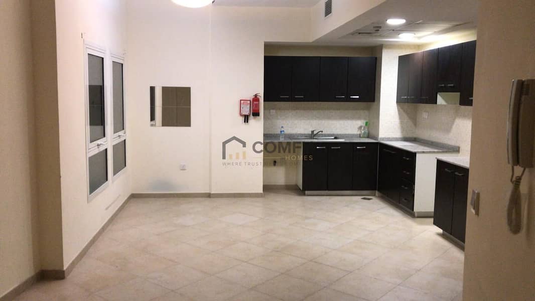 INNER CIRCLE AL THAMAM 30 STUDIO FOR RENT 34,000 BY 4 CHEQS INNER CIRCLE AL THAMAM 30 STUDIO FOR RENT 34,000 BY 4 CHEQS