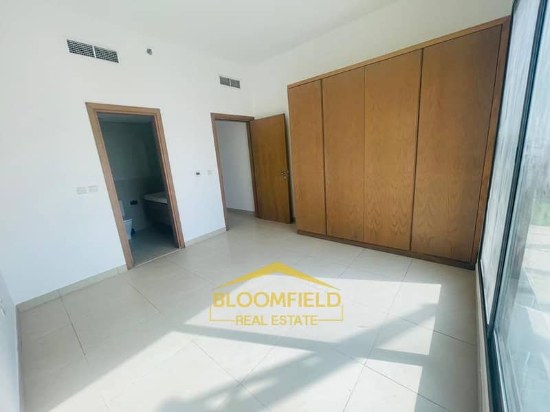 Spacious 3 Bedroom Apartment | Modern Living | With Kitchen Appliances | Spacious 3 Bedroom Apartment | Modern Living | With Kitchen Appliances |