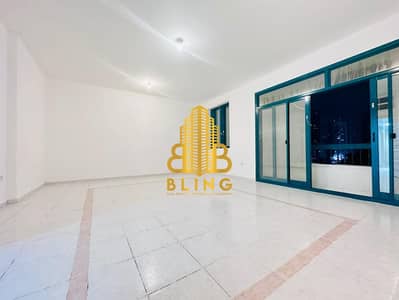 فلیٹ 3 غرف نوم للايجار في الخالدية، أبوظبي - شقة في شارع الخالدية،الخالدية 3 غرف 60000 درهم - 7895745