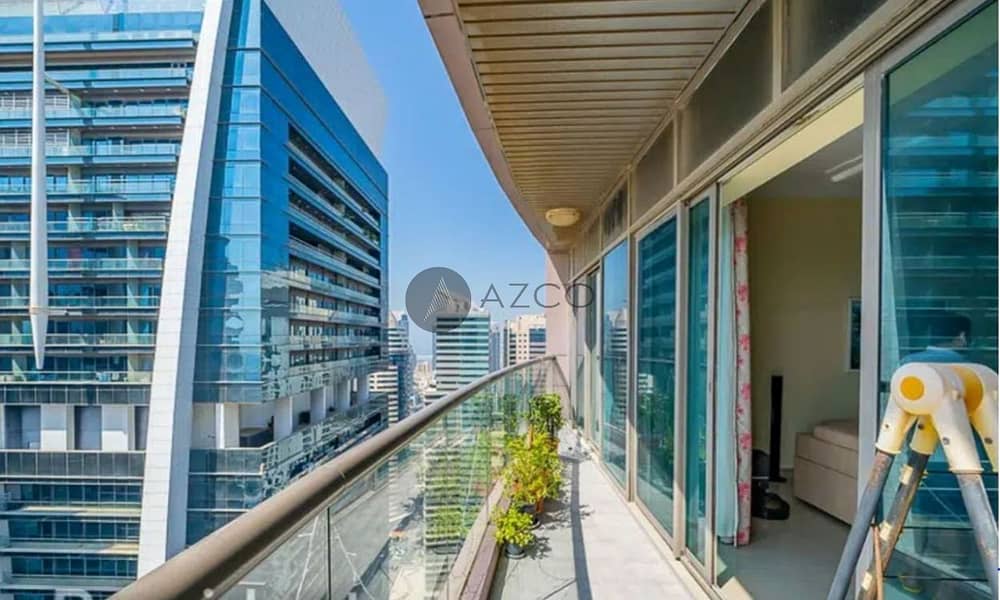 غير مفروشة فسيحة / 3 سرير + الخادمات / الطابق العلوي غير مفروشة فسيحة / 3 سرير + الخادمات / الطابق العلوي