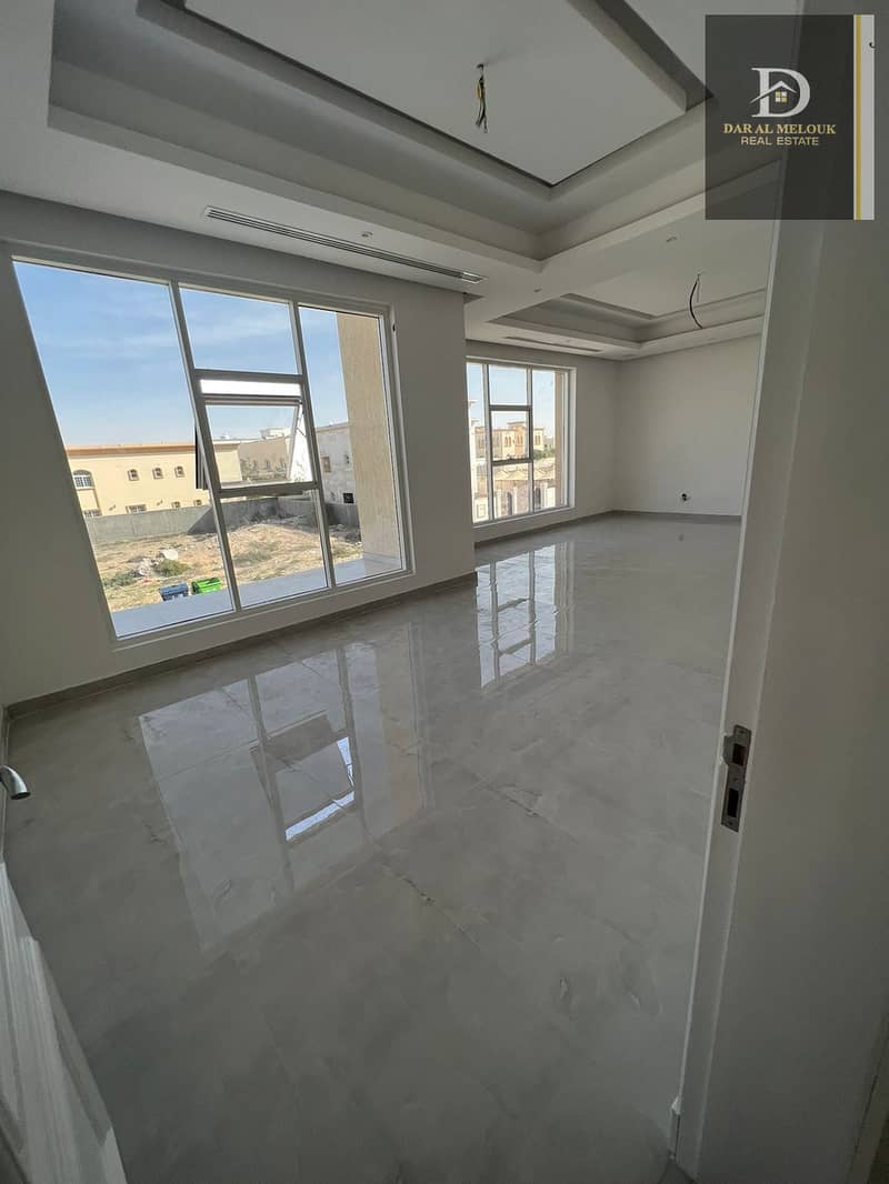 For sale in Sharjah   Villa in Al Hoshi area