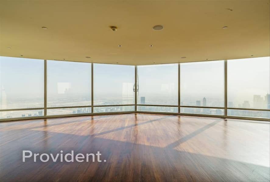 Sea and Fountain View | Above 100th Floor | Vacant Sea and Fountain View | Above 100th Floor | Vacant