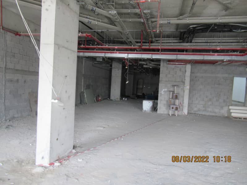 615 sq ft shop|shell & core|private pantry & toilet|45 days free|rent 93k p/a 615 sq ft shop|shell & core|private pantry & toilet|45 days free|rent 93k p/a