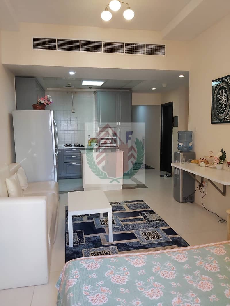 شقة في برج لافندر،مدينة الإمارات 1 غرفة 220000 درهم - 7898637 شقة في برج لافندر،مدينة الإمارات 1 غرفة 220000 درهم - 7898637