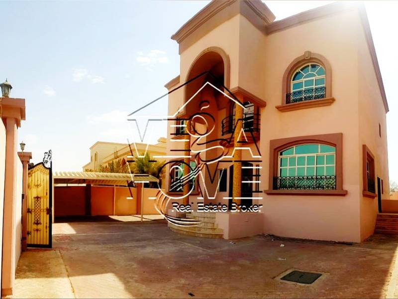 Вилла в Халифа Сити, 5 спален, 180000 AED - 3751195