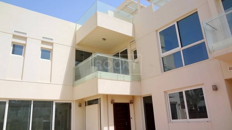 Corner villa | 4 bed | Rented @200k AED