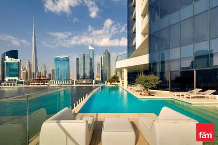 3 Bedroom Penthouse for Sale in Business Bay, Dubai - Burj Khalifa and Canal View I amazing facilities