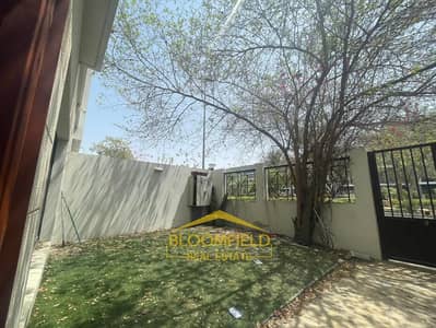 4 Bedroom Townhouse for Rent in Jumeirah Village Circle (JVC), Dubai - Specious Bright 4+Maids Townhouse || Separate Maids  Room || Close Kitchen
