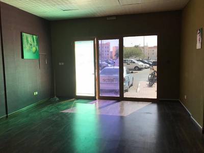International City located on the Dubai-Hatta road. There is cafes and restaurants to conveniently International City located on the Dubai-Hatta road. There is cafes and restaurants to conveniently