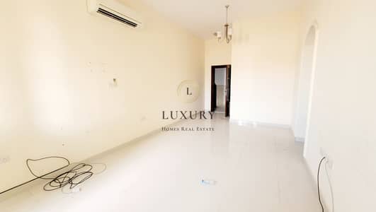 2 Bedroom Apartment for Rent in Al Jimi, Al Ain - Spacious With Basement Close To Market And Mall