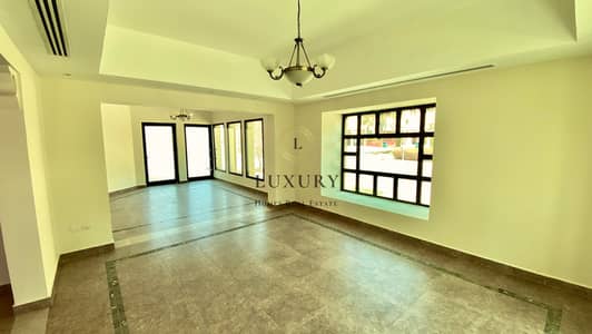 4 Bedroom Villa for Rent in Al Sarouj, Al Ain - LUX-R-7503 Luxurious 4BHK Duplex Villa with Swimming pool and Gym in a Compound