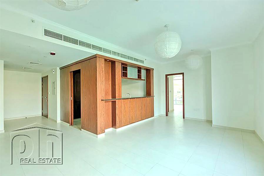 Amazing 2 Bedroom Unit in The Residences Two