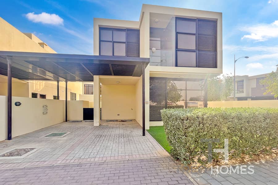 Furnished | Vacant | Desirable community Furnished | Vacant | Desirable community