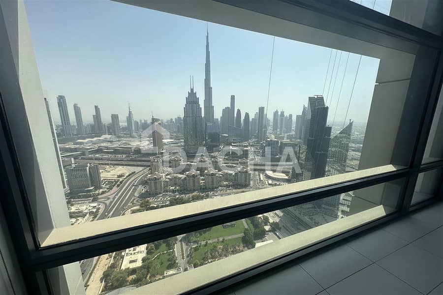 Stunning 1 Bed / Burj Khalifa View / Call Today Stunning 1 Bed / Burj Khalifa View / Call Today