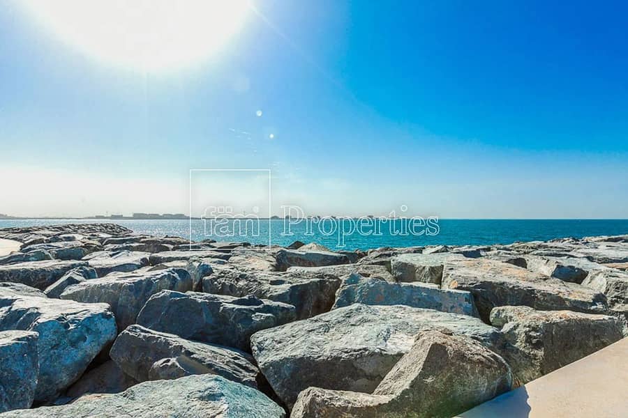 GENUINE | WATERFRONT PLOT | LA MER EXPERT GENUINE | WATERFRONT PLOT | LA MER EXPERT
