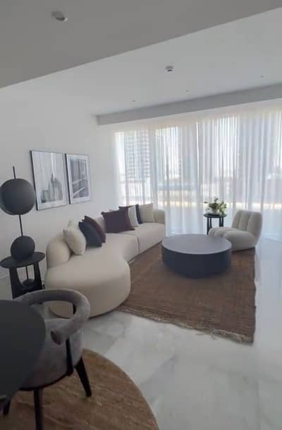 Brand New 1Br | Burj Khalifa and canl View Available | Luxury Furnished