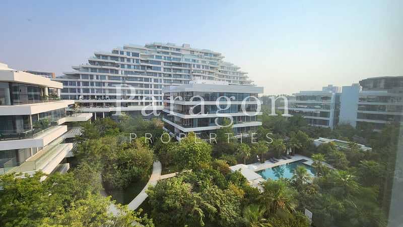 Large Layout | Modern Finish | 2 Bed | View Large Layout | Modern Finish | 2 Bed | View
