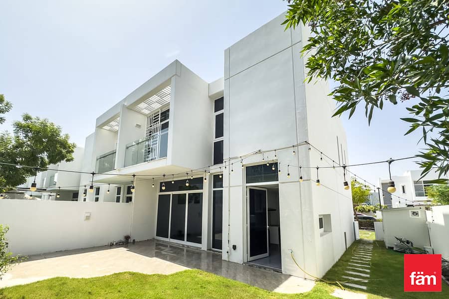 3 Beds + Maids Townhouse in Arabella 1 Mudon 3 Beds + Maids Townhouse in Arabella 1 Mudon