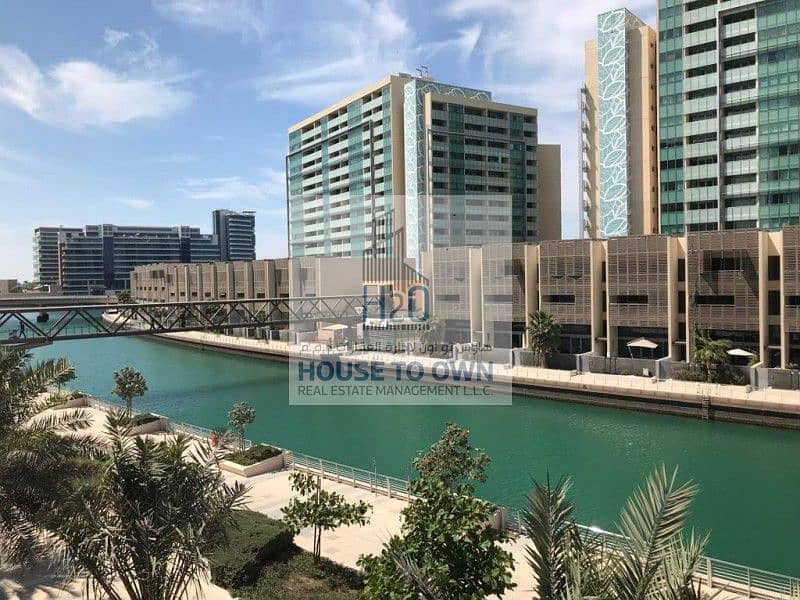 Remarkable Offer with an Amazing Canal View Remarkable Offer with an Amazing Canal View