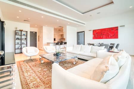 2 Bedroom Flat for Rent in Palm Jumeirah, Dubai - Royal Seaside Retreat w/ Balcony at the Palm